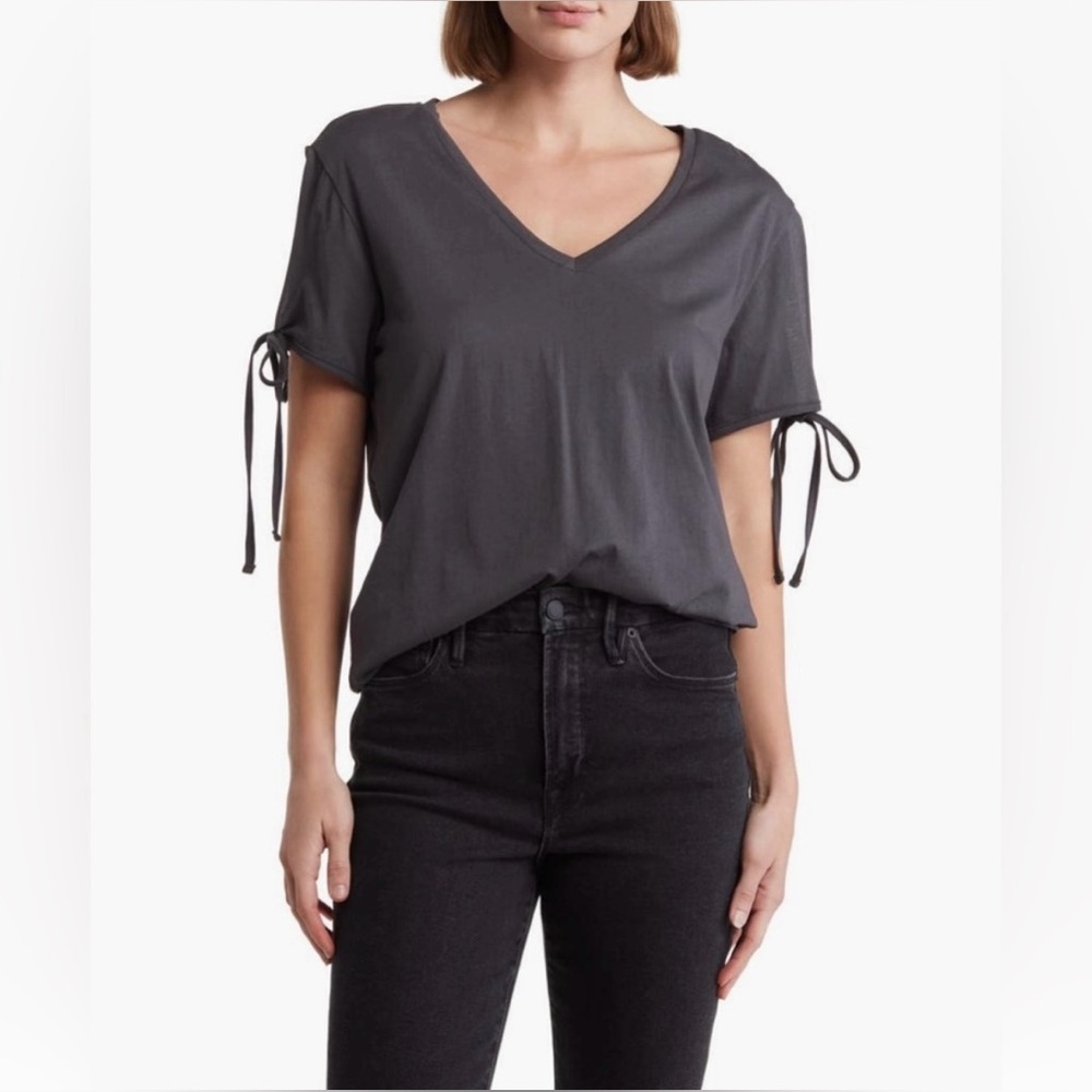All Saints | Kay | Organic Cotton | V-Neck Tied Short Sleeve Tee | Gray/Black XS